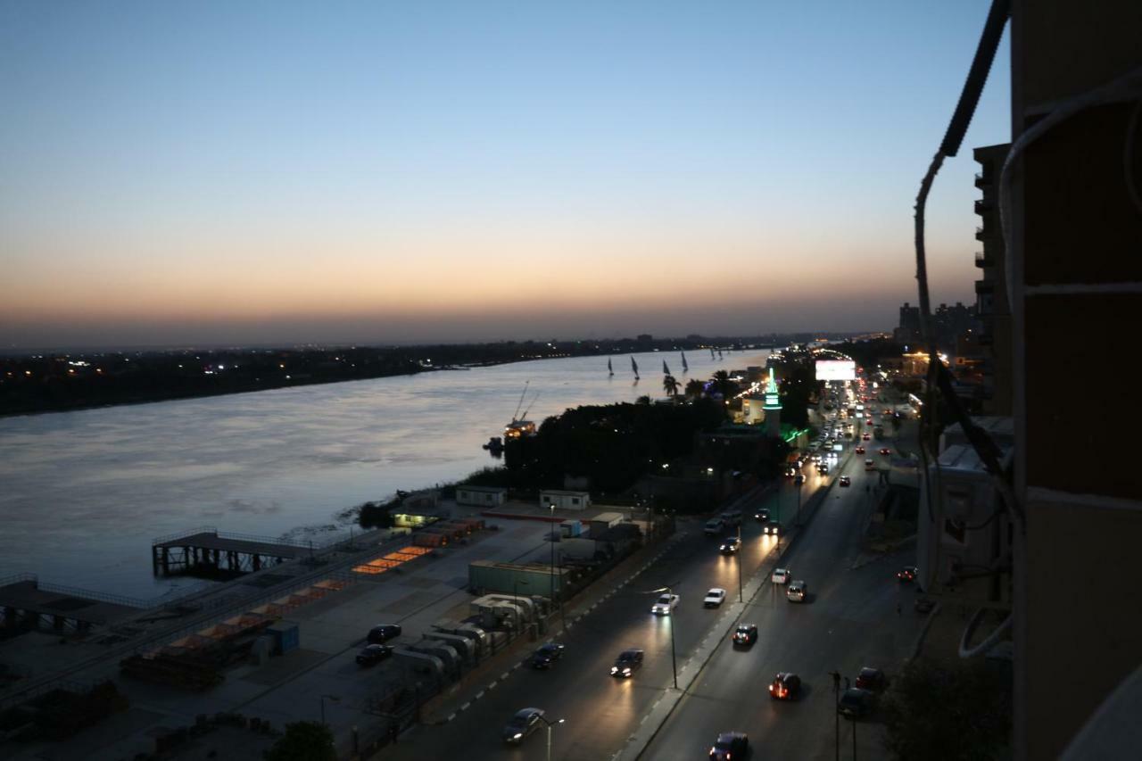 Maadi, Direct Nile River View From