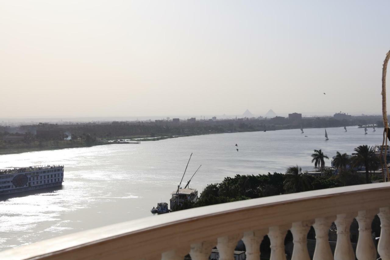 Maadi, Direct Nile River View From Kairó
