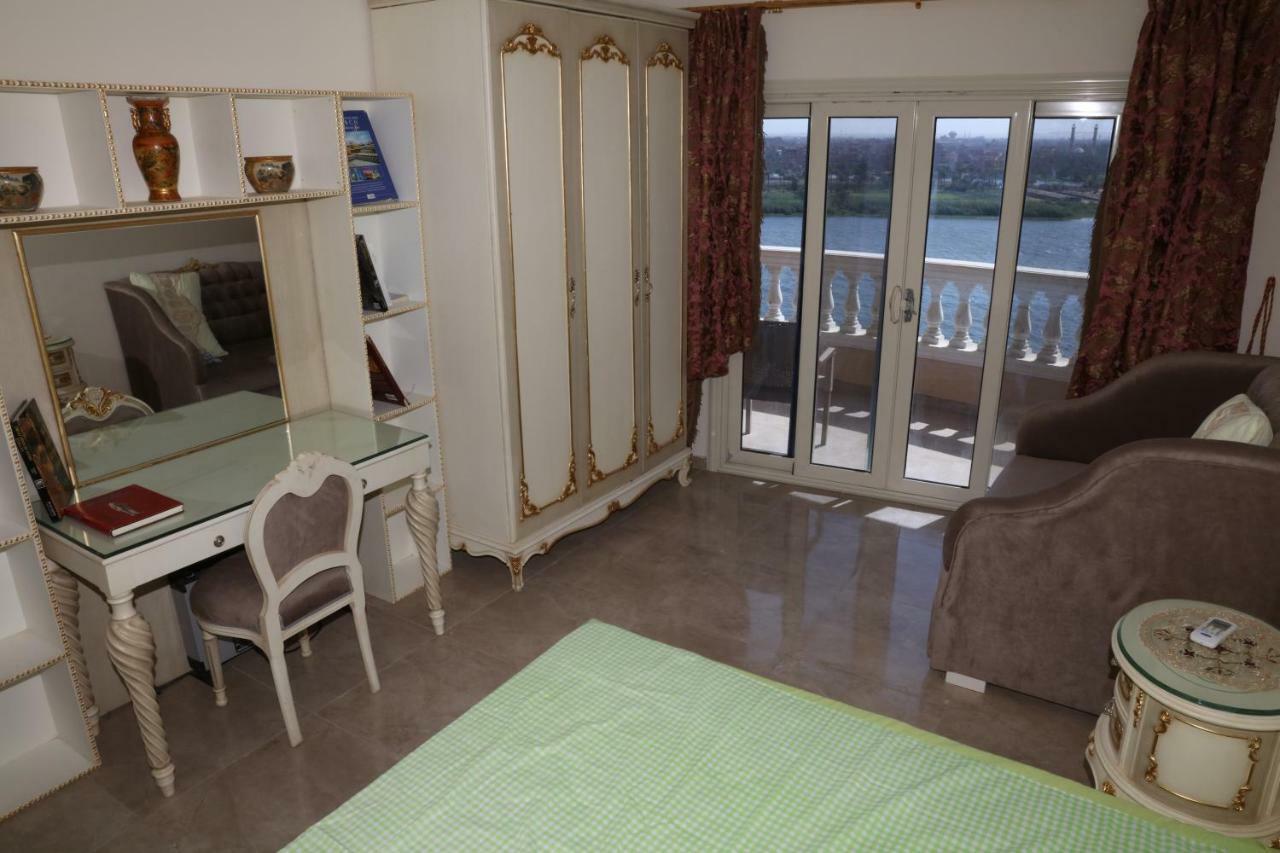 Maadi, Direct Nile River View From Apartman